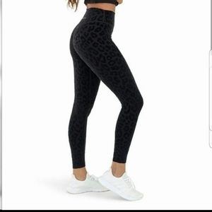 Balance athletica lux panther leggings